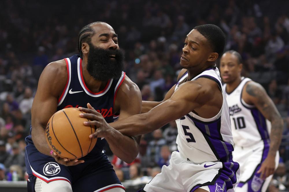 在新赛季首 在新赛季首