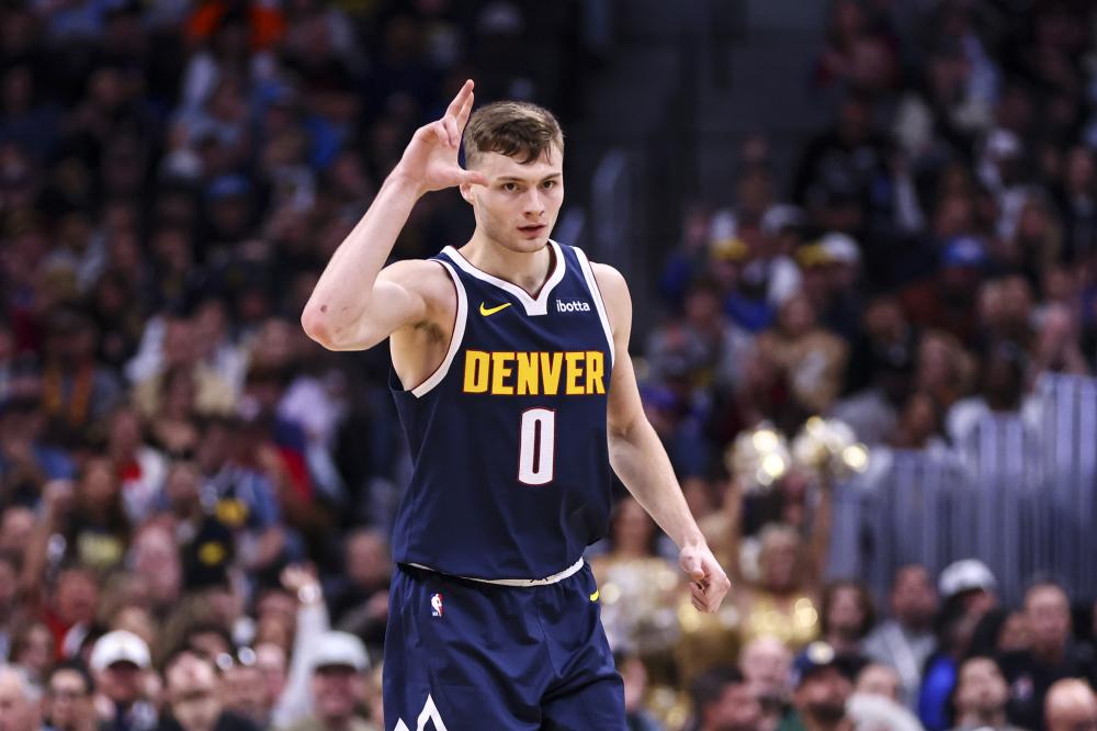 保持着对乒 保持着对乒